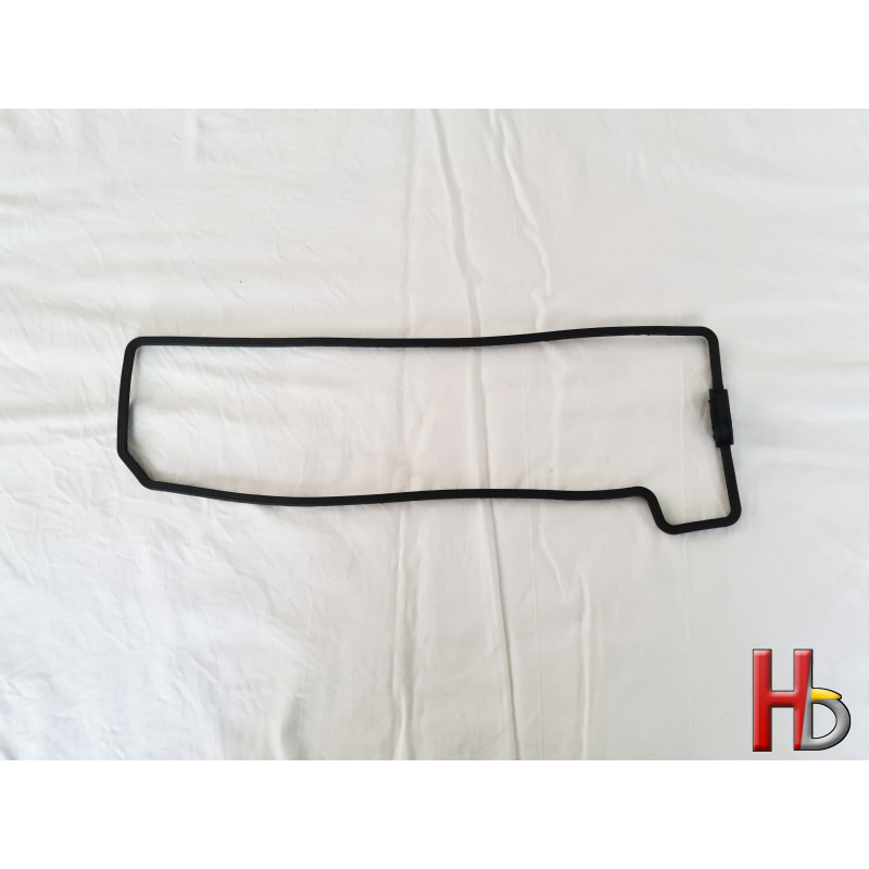 gasket left cylinder head cover Goldwing GL1800
